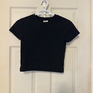 H&M Black Cropped Short Sleeve Tee
